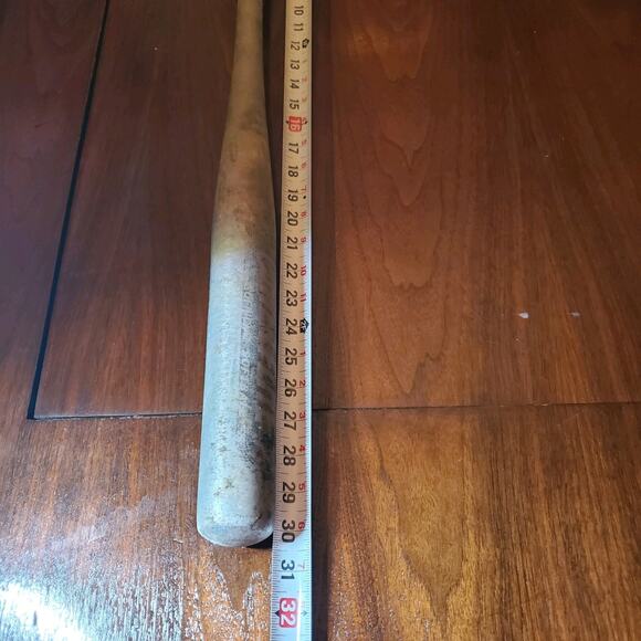 Softball Bat 30in - Picture 7 of 7